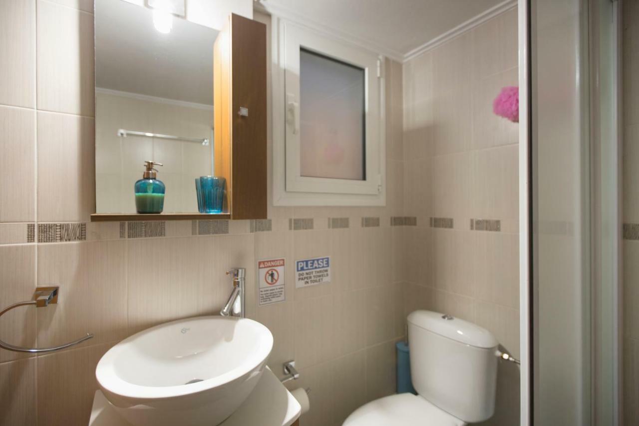 Keramikos Cozy Apartment By Yha เอเธนส์ ภายนอก รูปภาพ