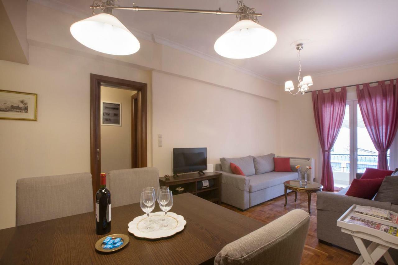 Keramikos Cozy Apartment By Yha เอเธนส์ ภายนอก รูปภาพ